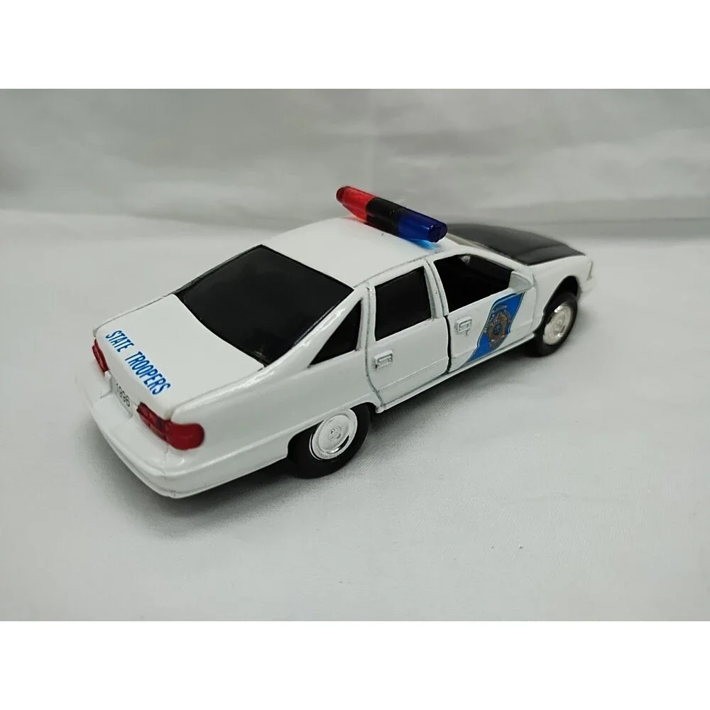 1993 Road Champs Chevrolet Caprice Alaska State Troopers Diecast Car 5
